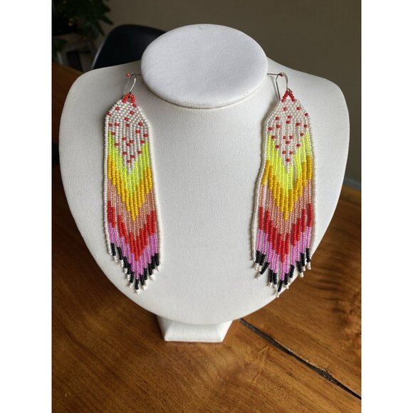 Modern Powwow Native American Style Boho Seed Bead Earrings Handmade - Picture 3 of 5